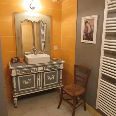 La Maison De Muriel ベッド・アンド・ブレックファスト Cour-Maugis-sur-Huisne